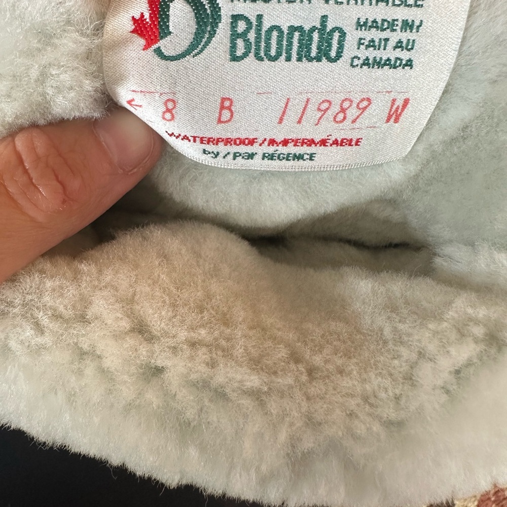 Blondo Winter Boots in Light Gray and Cream - Picture 4 of 4